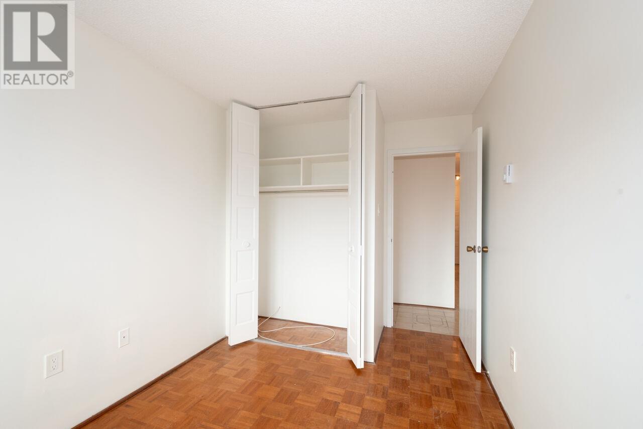 Listing Picture 26 of 40 : 302 2355 TRINITY STREET, Vancouver / 溫哥華 - 魯藝地產 Yvonne Lu Group - MLS Medallion Club Member