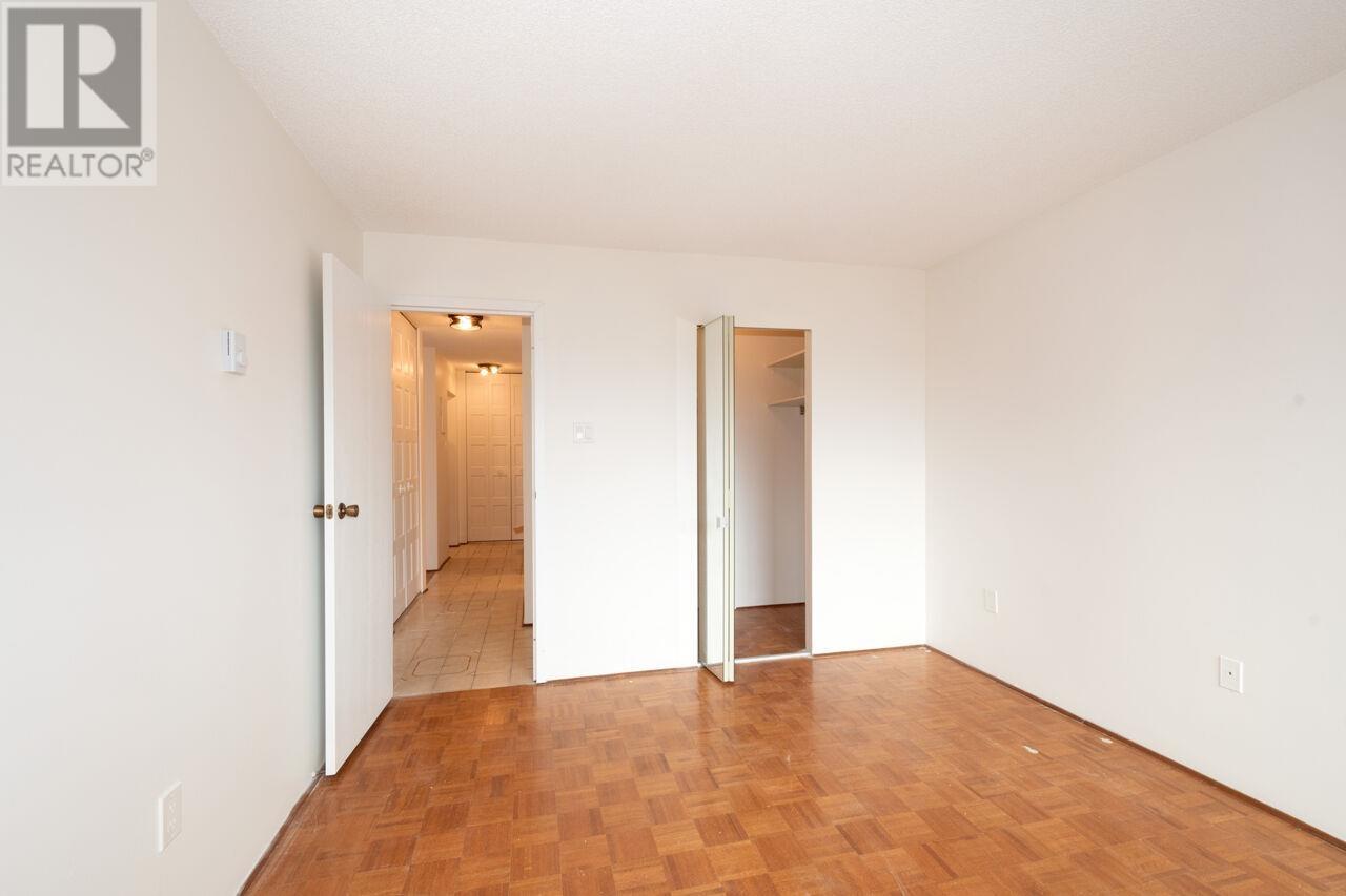 Listing Picture 24 of 40 : 302 2355 TRINITY STREET, Vancouver / 溫哥華 - 魯藝地產 Yvonne Lu Group - MLS Medallion Club Member