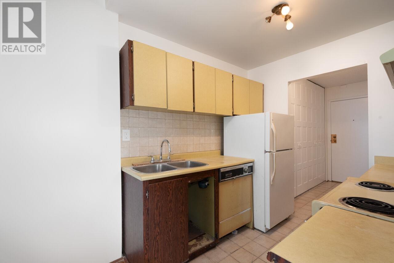 Listing Picture 30 of 40 : 302 2355 TRINITY STREET, Vancouver / 溫哥華 - 魯藝地產 Yvonne Lu Group - MLS Medallion Club Member