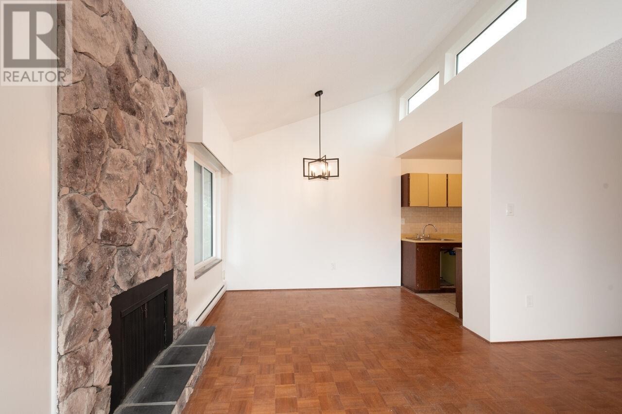 Listing Picture 20 of 40 : 302 2355 TRINITY STREET, Vancouver / 溫哥華 - 魯藝地產 Yvonne Lu Group - MLS Medallion Club Member