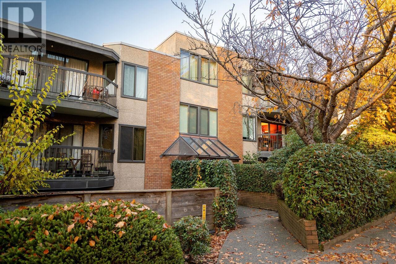 302 2355 TRINITY STREET, Vancouver