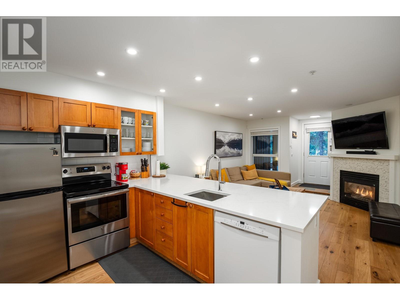 43-43a 4388 Northlands Boulevard, Whistler, British Columbia  V8E 1C6 - Photo 5 - R2971323