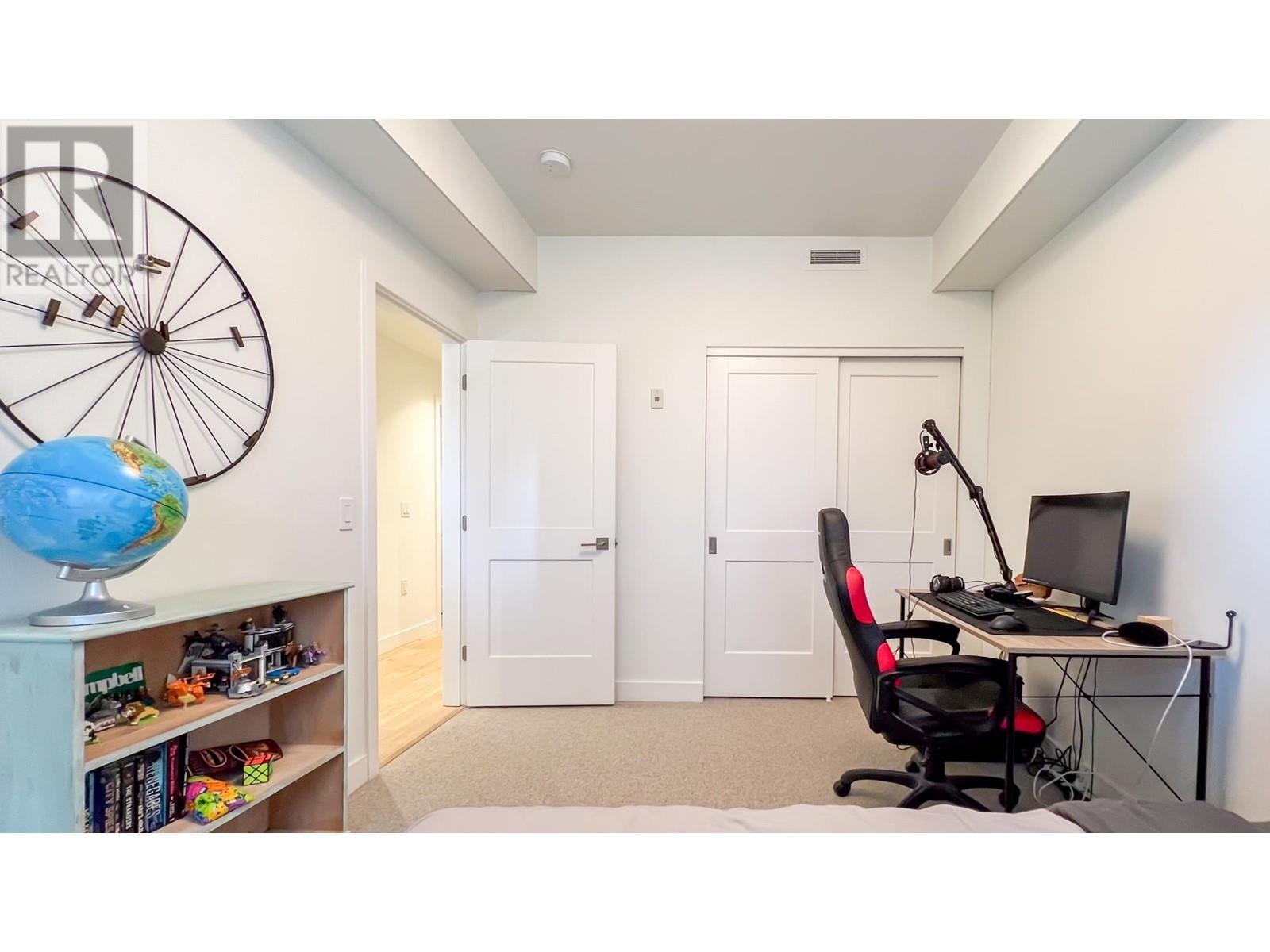 Listing Picture 17 of 34 : 201 12088 3RD AVENUE, Richmond / 烈治文 - 魯藝地產 Yvonne Lu Group - MLS Medallion Club Member