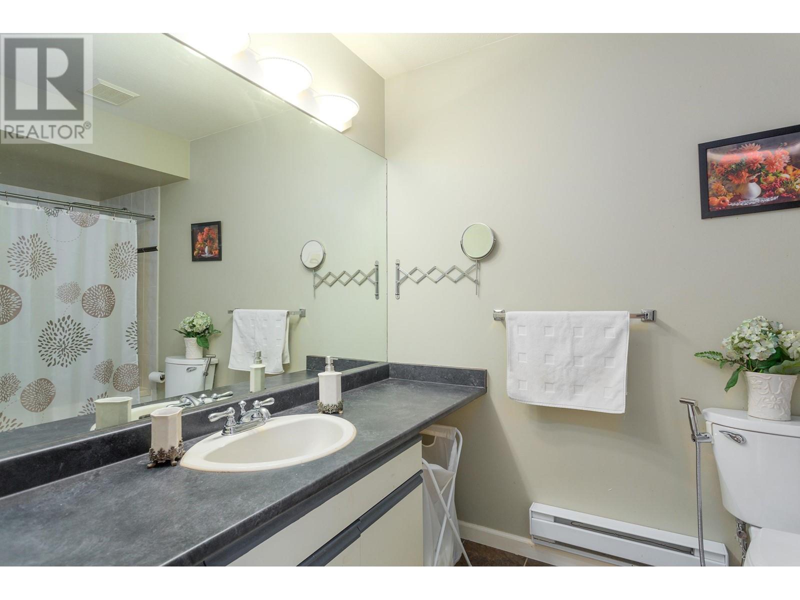 810 Roche Point Drive, North Vancouver, British Columbia  V7H 2T8 - Photo 16 - R2973316