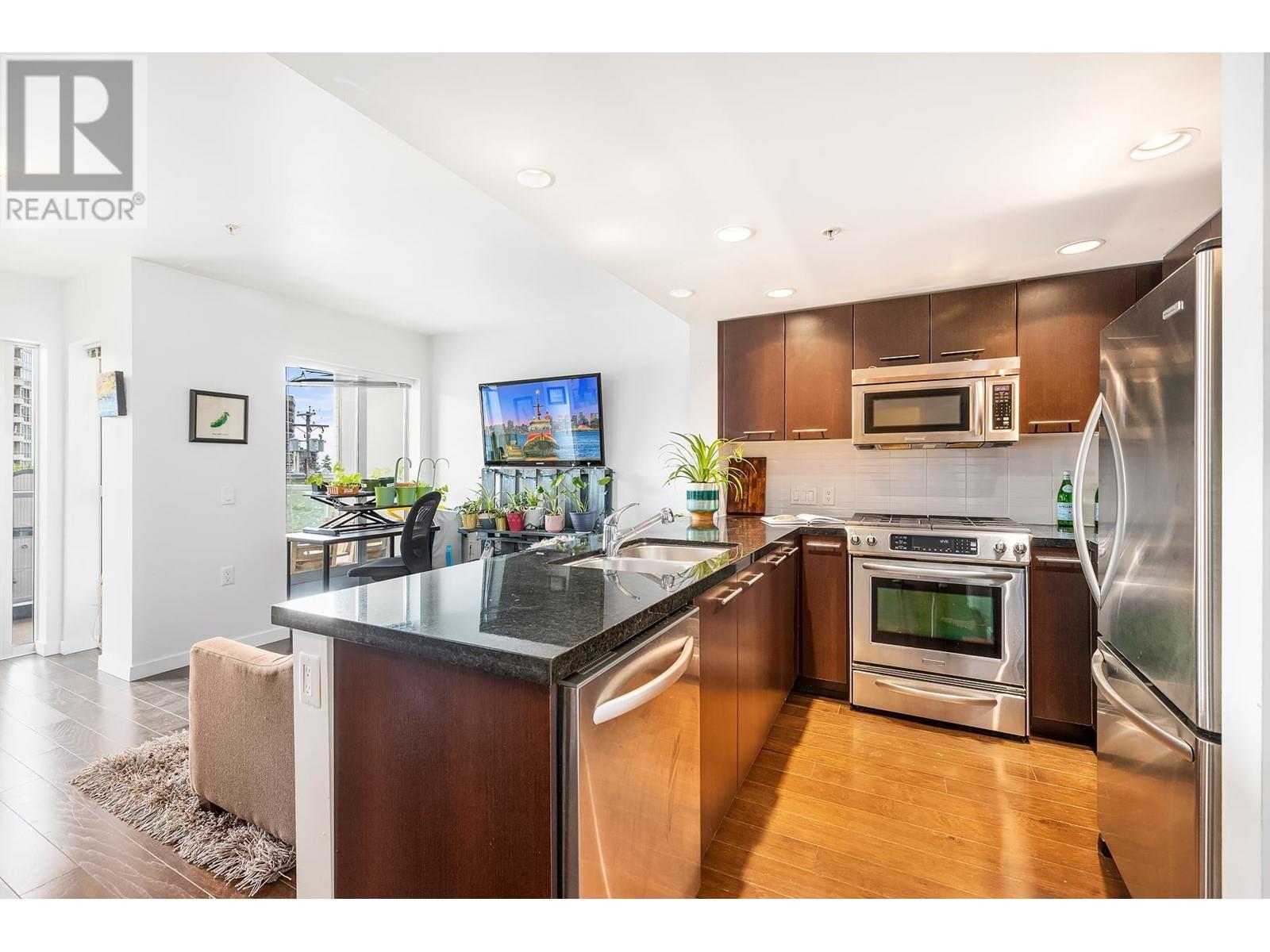 207 1288 Chesterfield Avenue, North Vancouver, British Columbia  V7M 0B1 - Photo 15 - R2973326