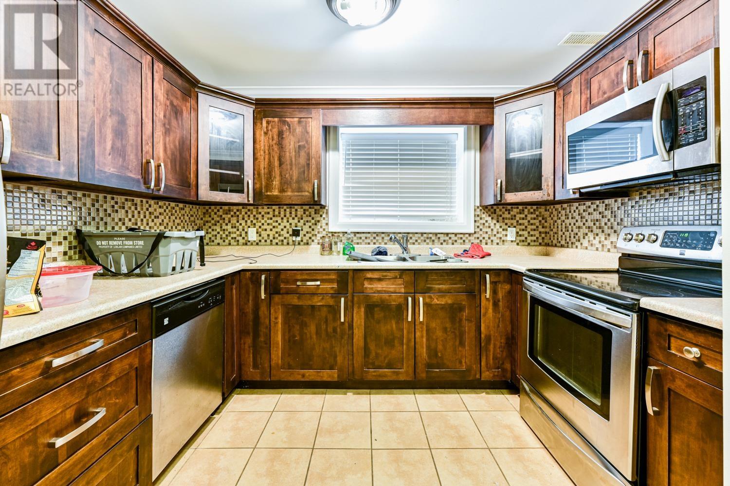 2097 2099 Dawes Hill Road, Coquitlam, British Columbia  V3K 1M8 - Photo 18 - R2973320
