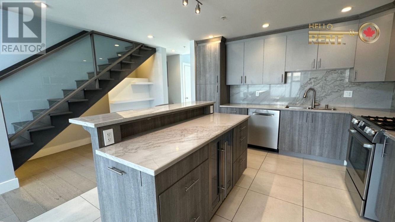 102 1525 Bellevue Avenue, West Vancouver, British Columbia  V7V 1A6 - Photo 5 - R2973367