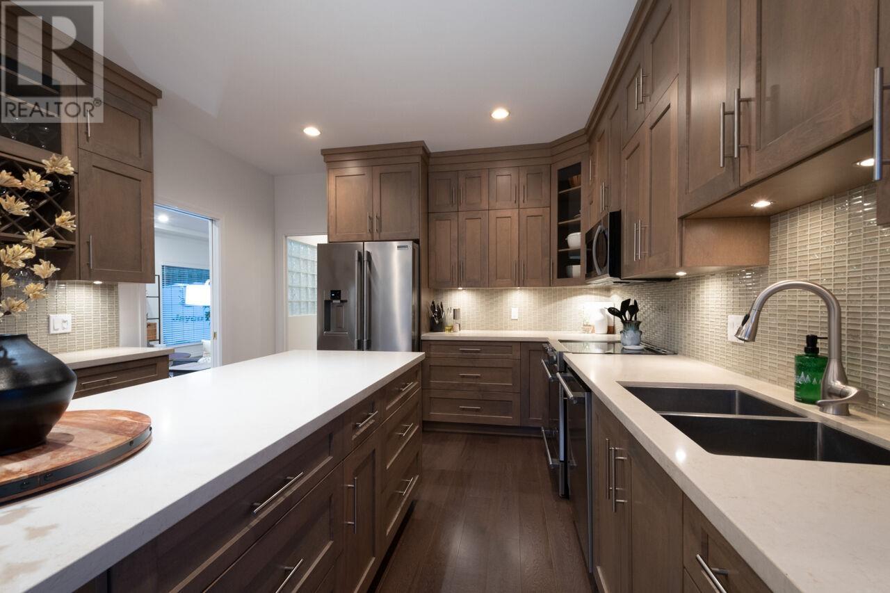 3282 Wellington Court, Coquitlam, British Columbia  V3B 7X2 - Photo 13 - R2972860