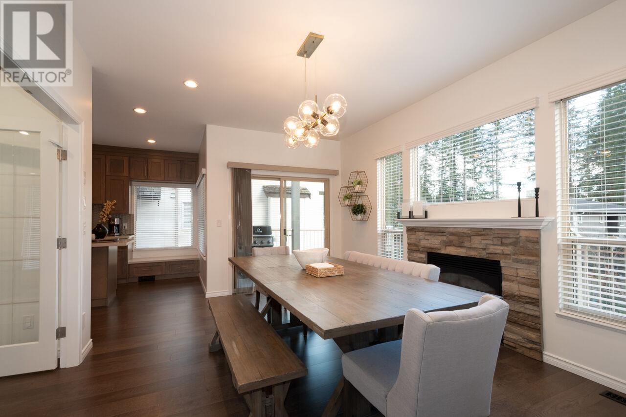3282 Wellington Court, Coquitlam, British Columbia  V3B 7X2 - Photo 10 - R2972860