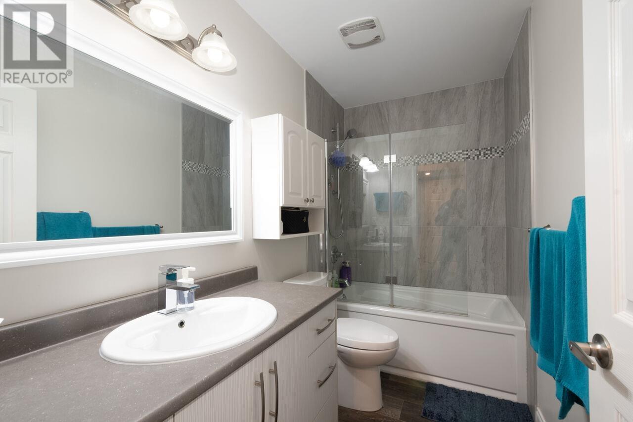 3282 Wellington Court, Coquitlam, British Columbia  V3B 7X2 - Photo 31 - R2972860