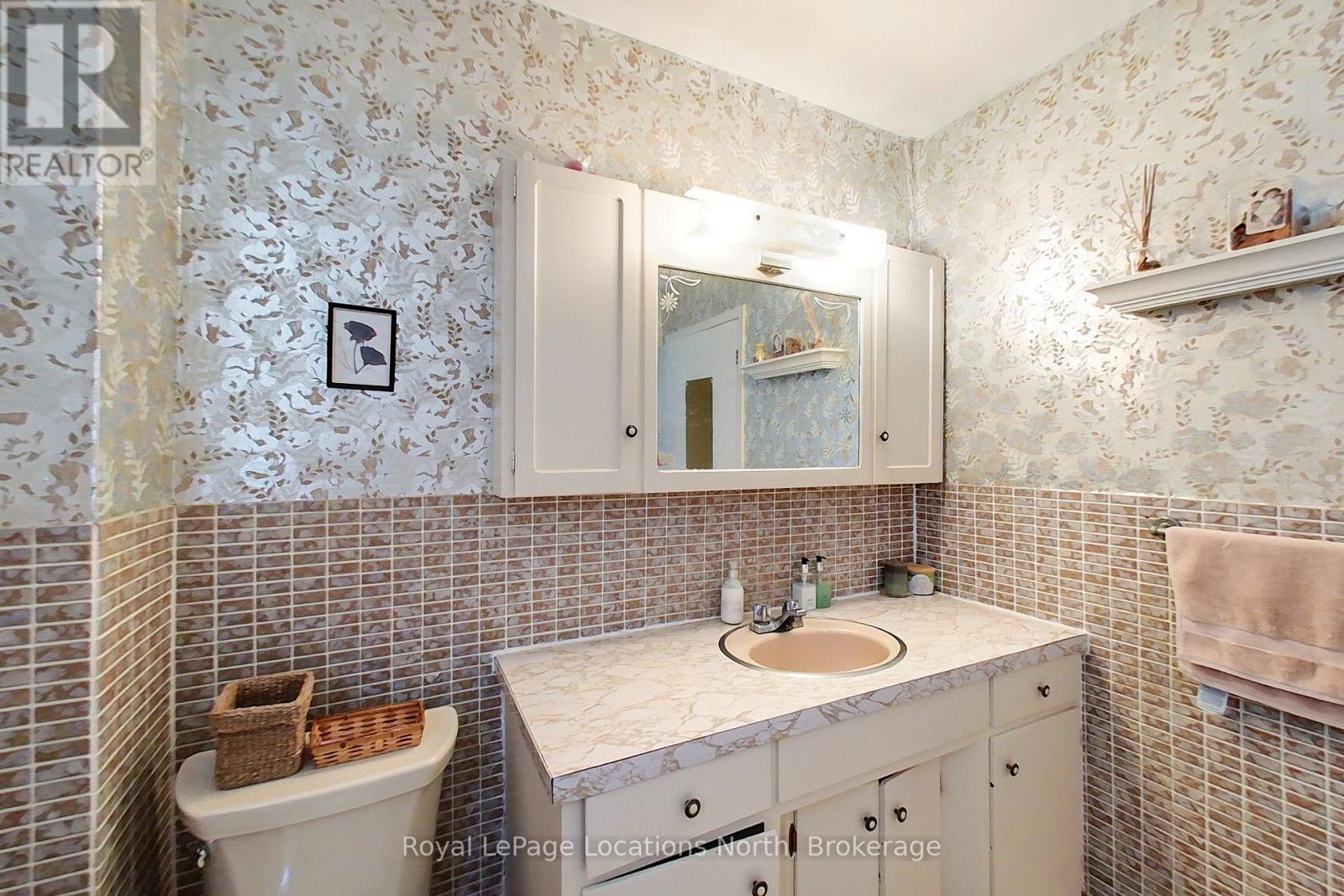 210 Cherry Street, Clearview, Ontario  L0M 1S0 - Photo 24 - S12000537