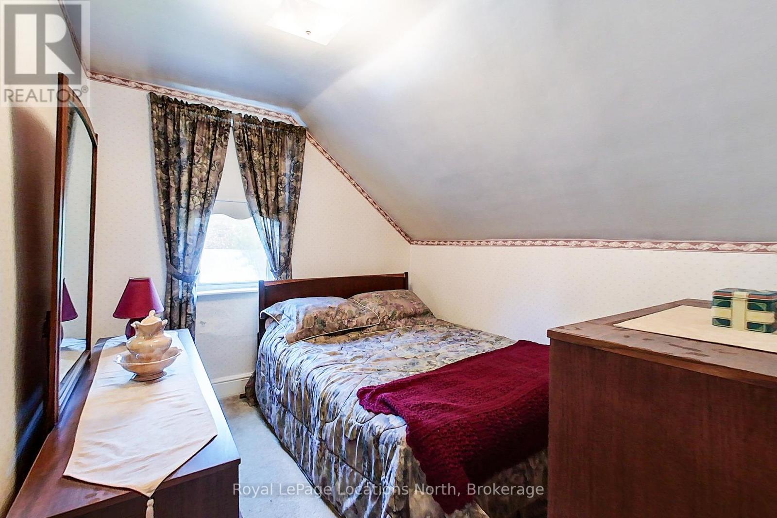 210 Cherry Street, Clearview, Ontario  L0M 1S0 - Photo 45 - S12000537