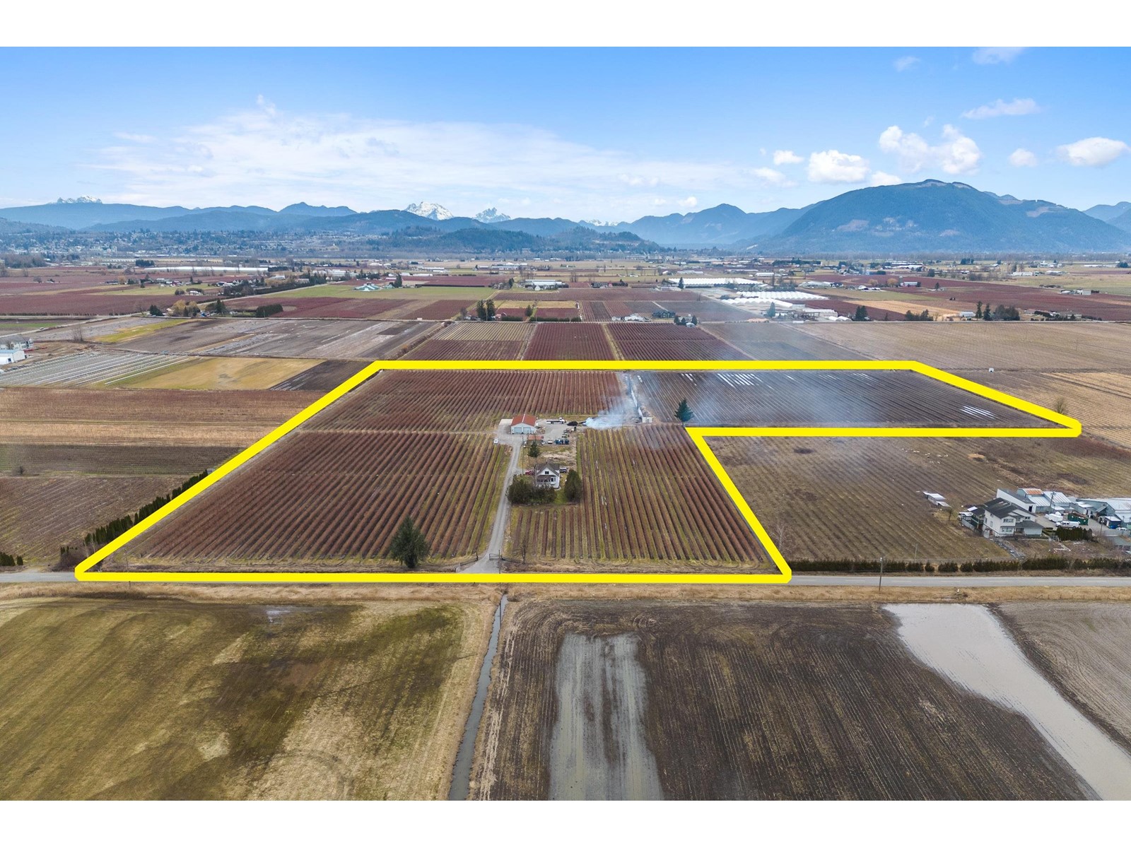 34659 Townshipline Road, Abbotsford, British Columbia  V3G 1R5 - Photo 1 - C8067175