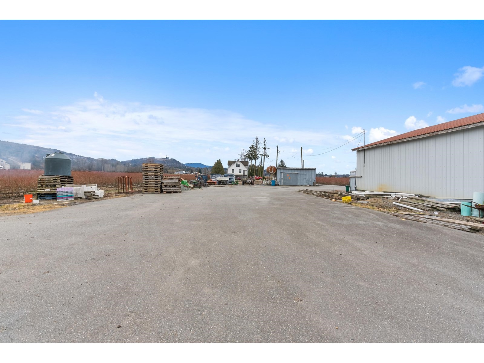 34659 Townshipline Road, Abbotsford, British Columbia  V3G 1R5 - Photo 11 - C8067175