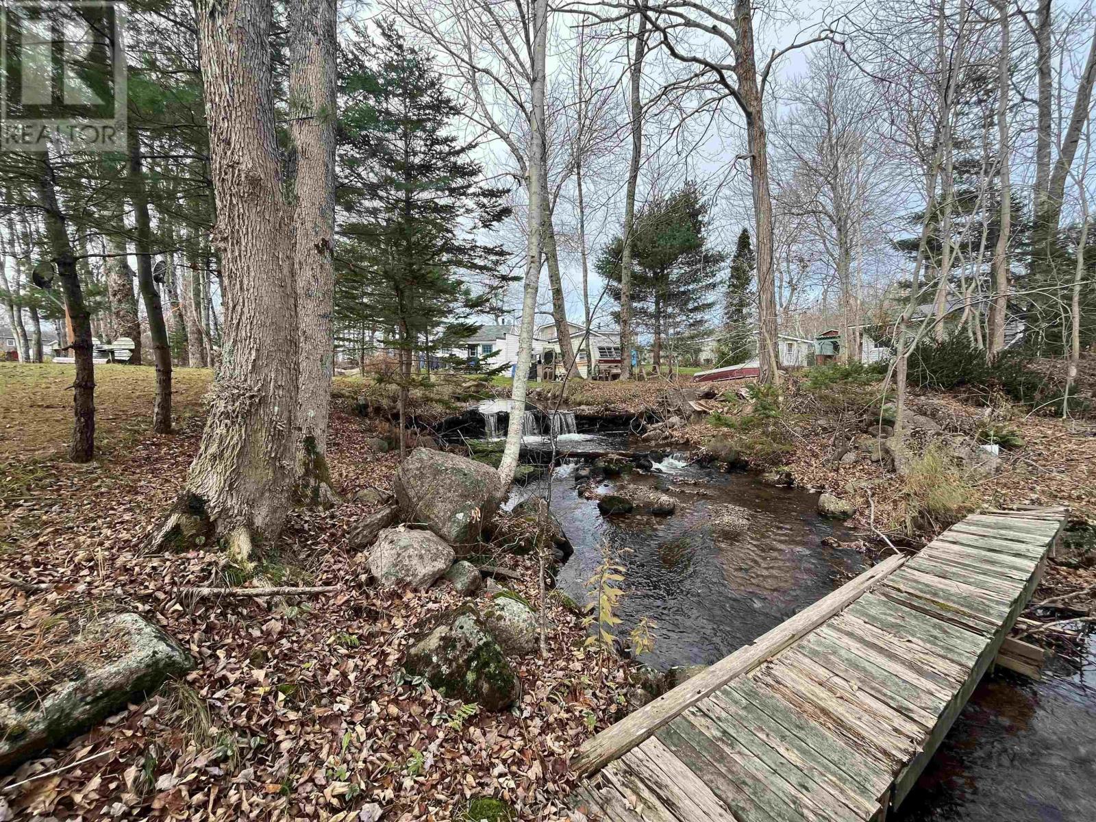 19 R-12 Road, Lake George, Nova Scotia  B0P 1C0 - Photo 2 - 202504097