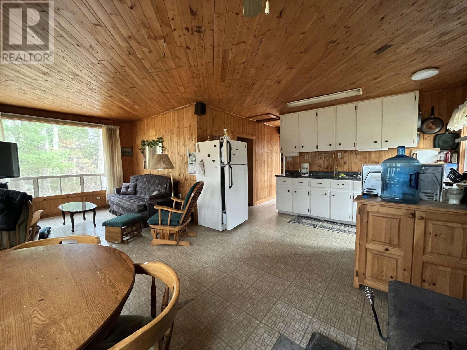 19 R-12 Road, Lake George, Nova Scotia  B0P 1C0 - Photo 3 - 202504097