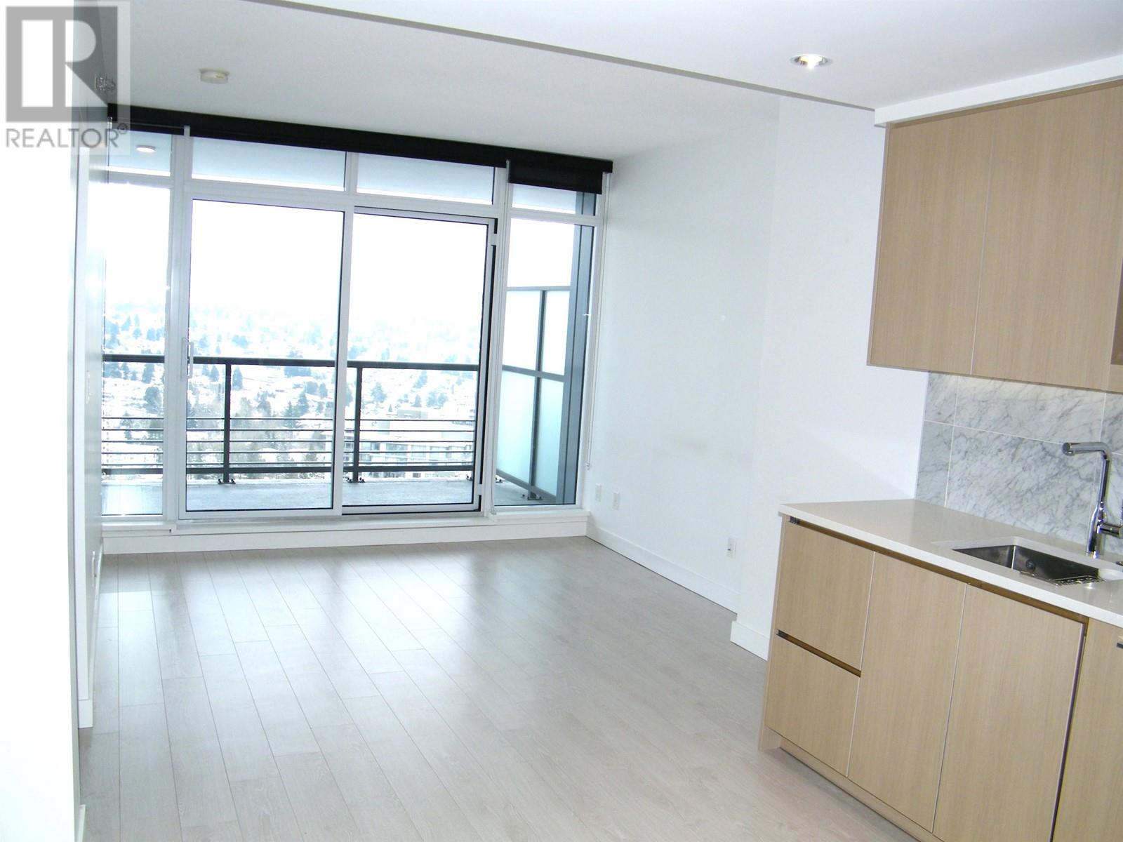 Listing Picture 10 of 24 : 3805 4720 LOUGHEED HIGHWAY, Burnaby / 本拿比 - 魯藝地產 Yvonne Lu Group - MLS Medallion Club Member