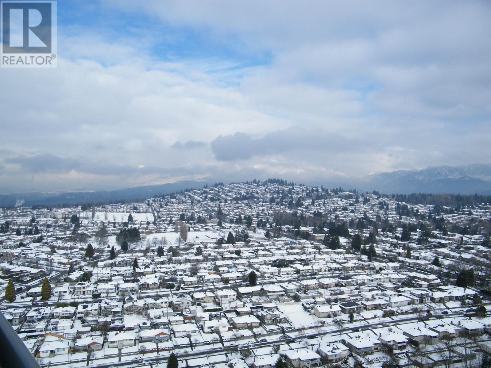 Listing Picture 20 of 24 : 3805 4720 LOUGHEED HIGHWAY, Burnaby / 本拿比 - 魯藝地產 Yvonne Lu Group - MLS Medallion Club Member