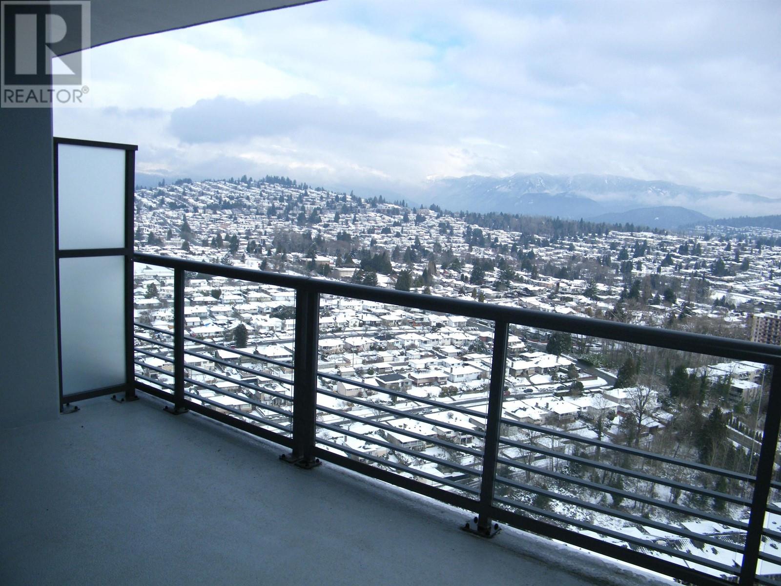 Listing Picture 17 of 24 : 3805 4720 LOUGHEED HIGHWAY, Burnaby / 本拿比 - 魯藝地產 Yvonne Lu Group - MLS Medallion Club Member