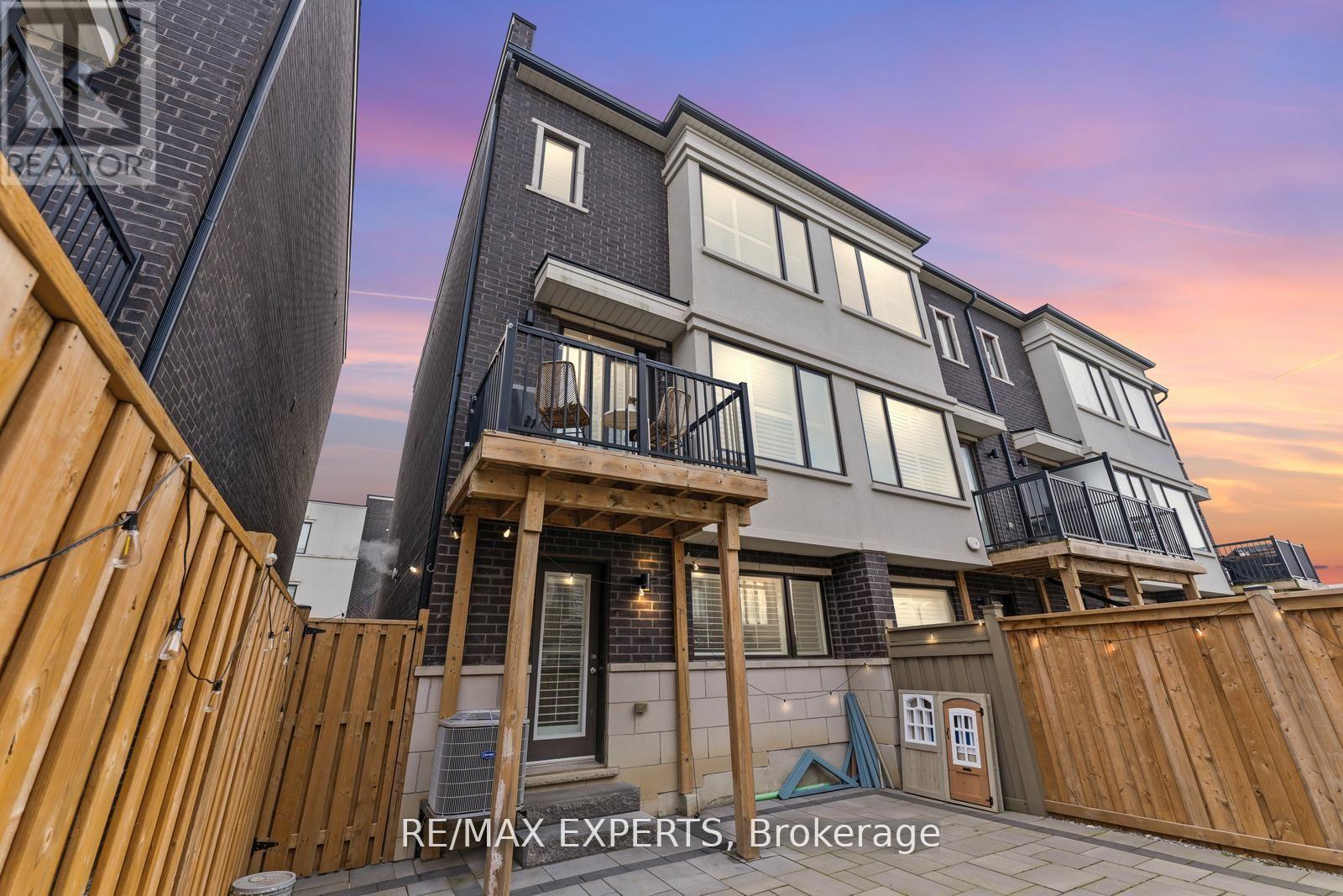 Property at 172 SYDNEY CIRCLE image 2