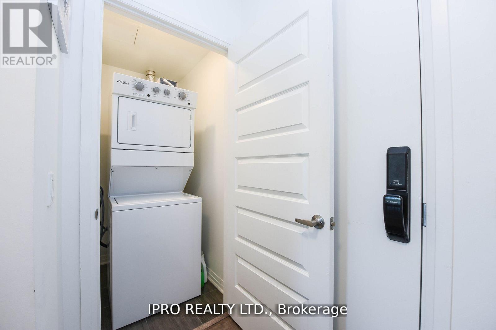 004 - 95 Dundas Street, Oakville, Ontario  L6M 5N4 - Photo 8 - W12000477
