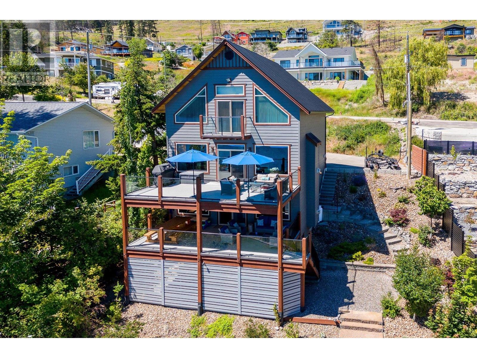 17 Nerie Road, Vernon, British Columbia  V1H 2E4 - Photo 2 - 10336532