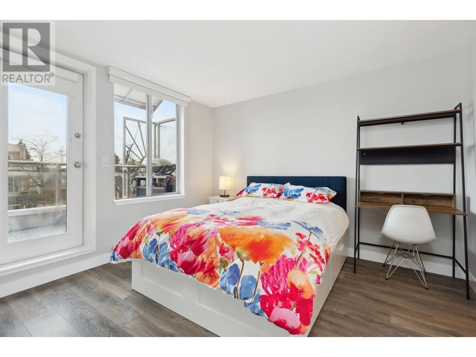 Listing Picture 11 of 22 : 319 2255 W 4TH AVENUE, Vancouver / 溫哥華 - 魯藝地產 Yvonne Lu Group - MLS Medallion Club Member