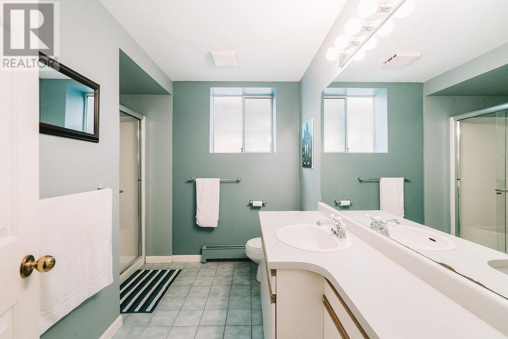 806 Sprice Avenue, Coquitlam, British Columbia  V3J 2P1 - Photo 33 - R2973437