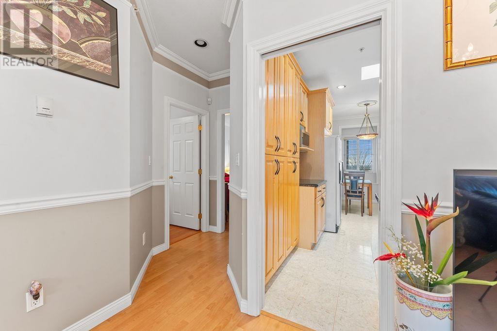 Listing Picture 24 of 32 : 1236 E 61ST AVENUE, Vancouver / 溫哥華 - 魯藝地產 Yvonne Lu Group - MLS Medallion Club Member