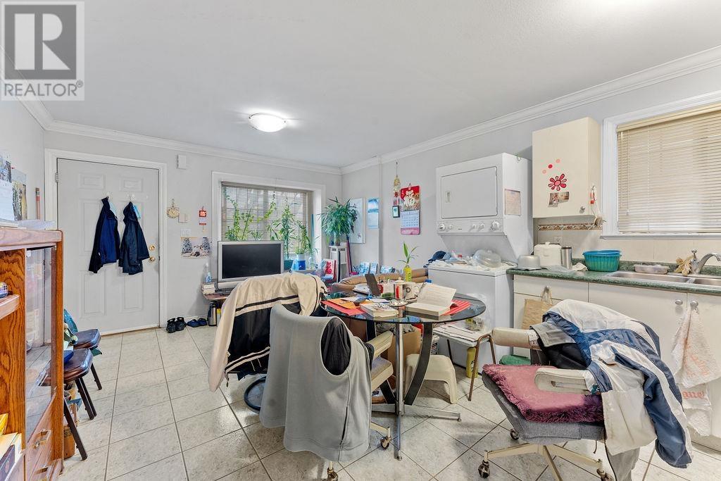 Listing Picture 30 of 32 : 1236 E 61ST AVENUE, Vancouver / 溫哥華 - 魯藝地產 Yvonne Lu Group - MLS Medallion Club Member