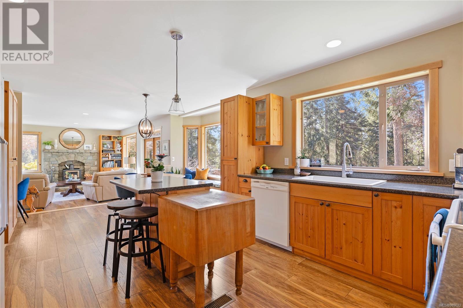 877 Sunset Dr, Salt Spring, British Columbia  V8K 1E7 - Photo 12 - 989622