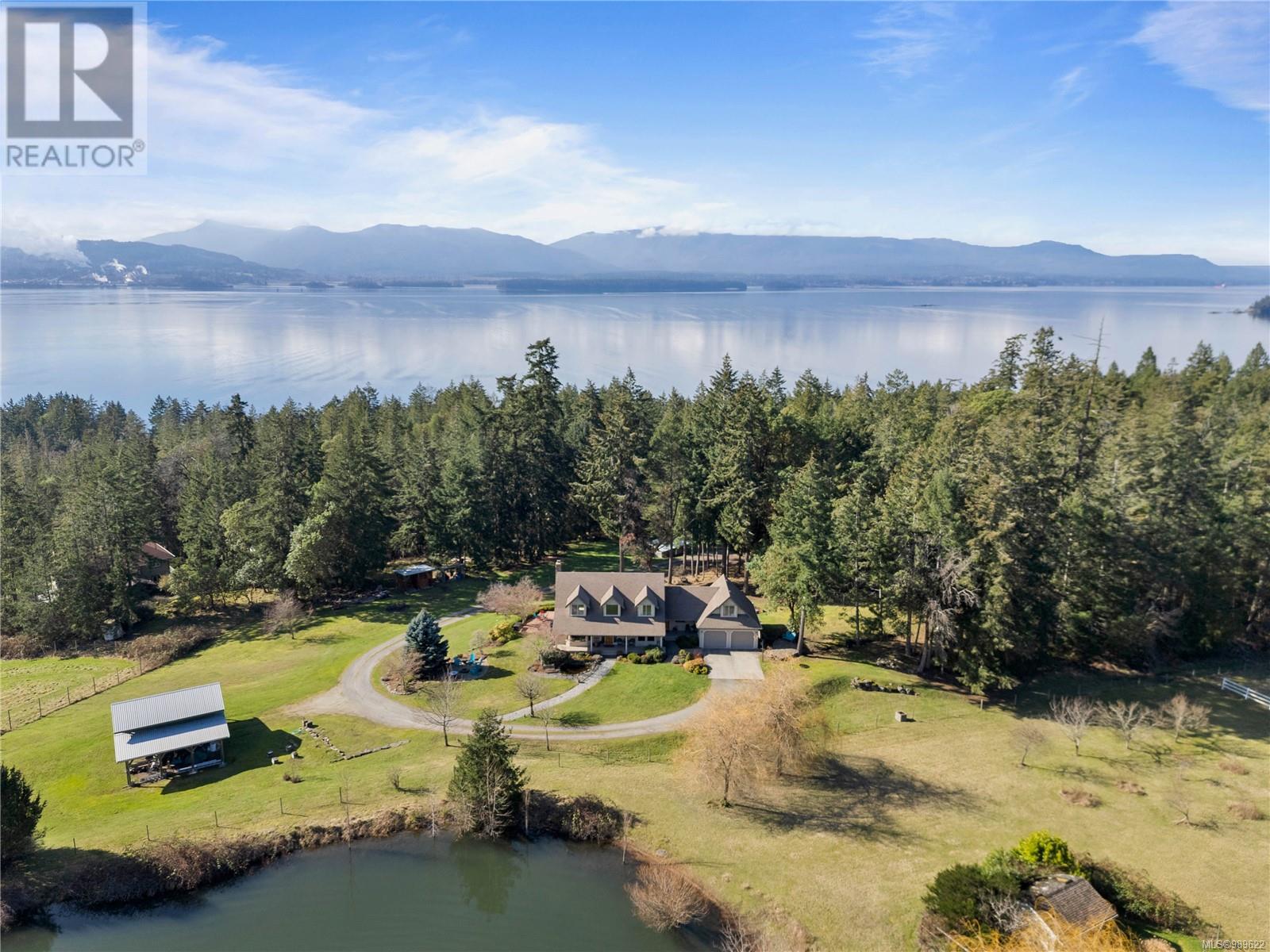 877 Sunset Dr, Salt Spring, British Columbia  V8K 1E7 - Photo 2 - 989622