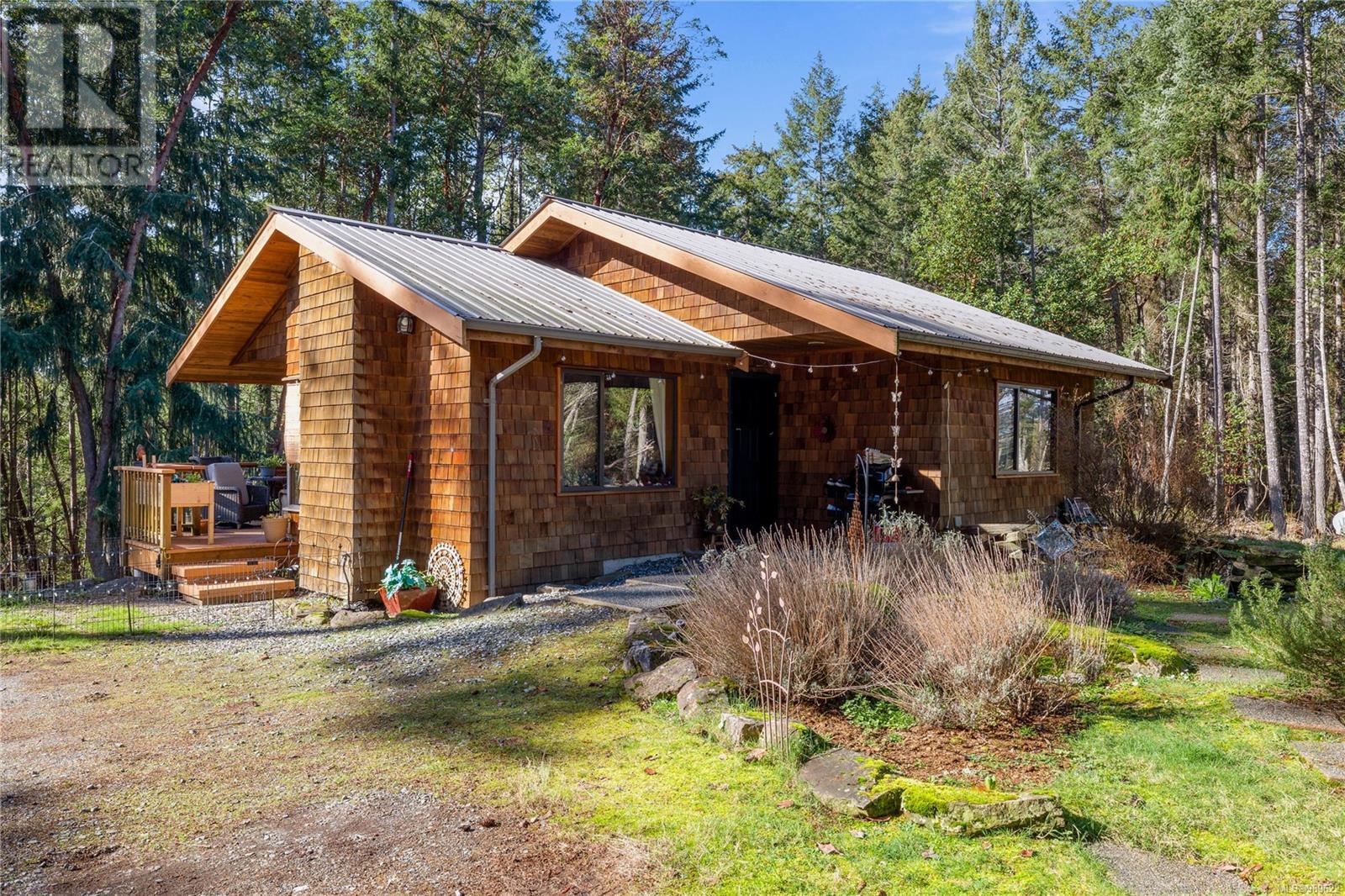 877 Sunset Dr, Salt Spring, British Columbia  V8K 1E7 - Photo 34 - 989622
