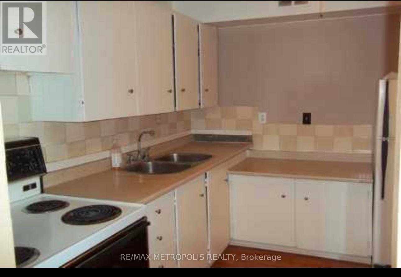 2203 - 380 Dixon Road, Toronto, Ontario  M9R 1T3 - Photo 17 - W12000591