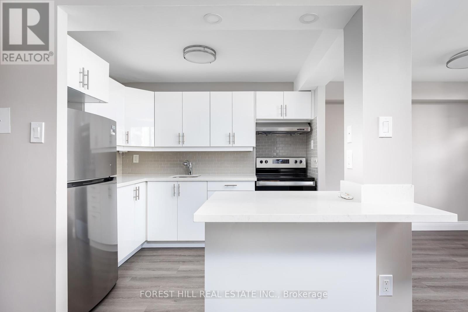 102 - 34 Walmer Road, Toronto, Ontario  M5R 2W6 - Photo 10 - C12000598