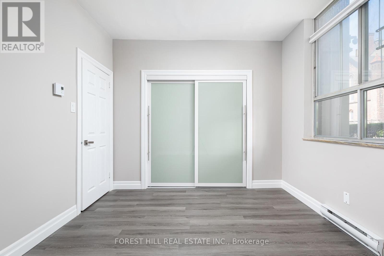 102 - 34 Walmer Road, Toronto, Ontario  M5R 2W6 - Photo 13 - C12000598