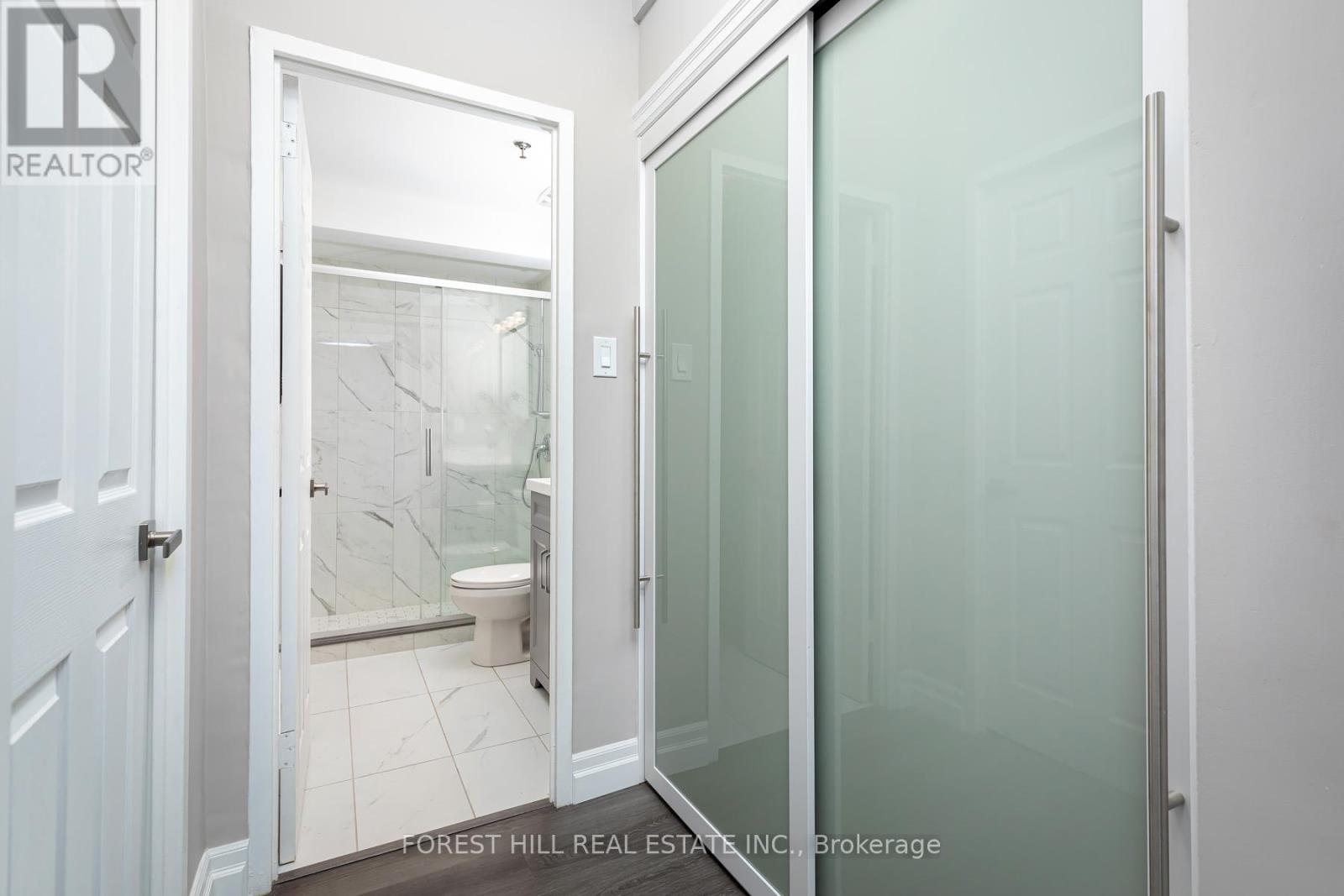 102 - 34 Walmer Road, Toronto, Ontario  M5R 2W6 - Photo 16 - C12000598