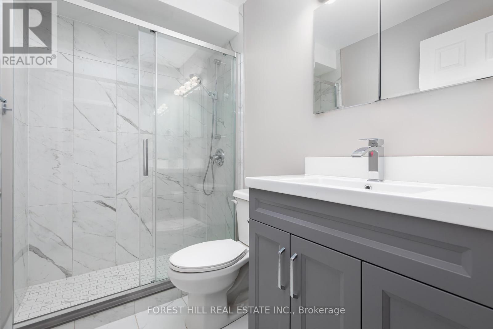 102 - 34 Walmer Road, Toronto, Ontario  M5R 2W6 - Photo 17 - C12000598