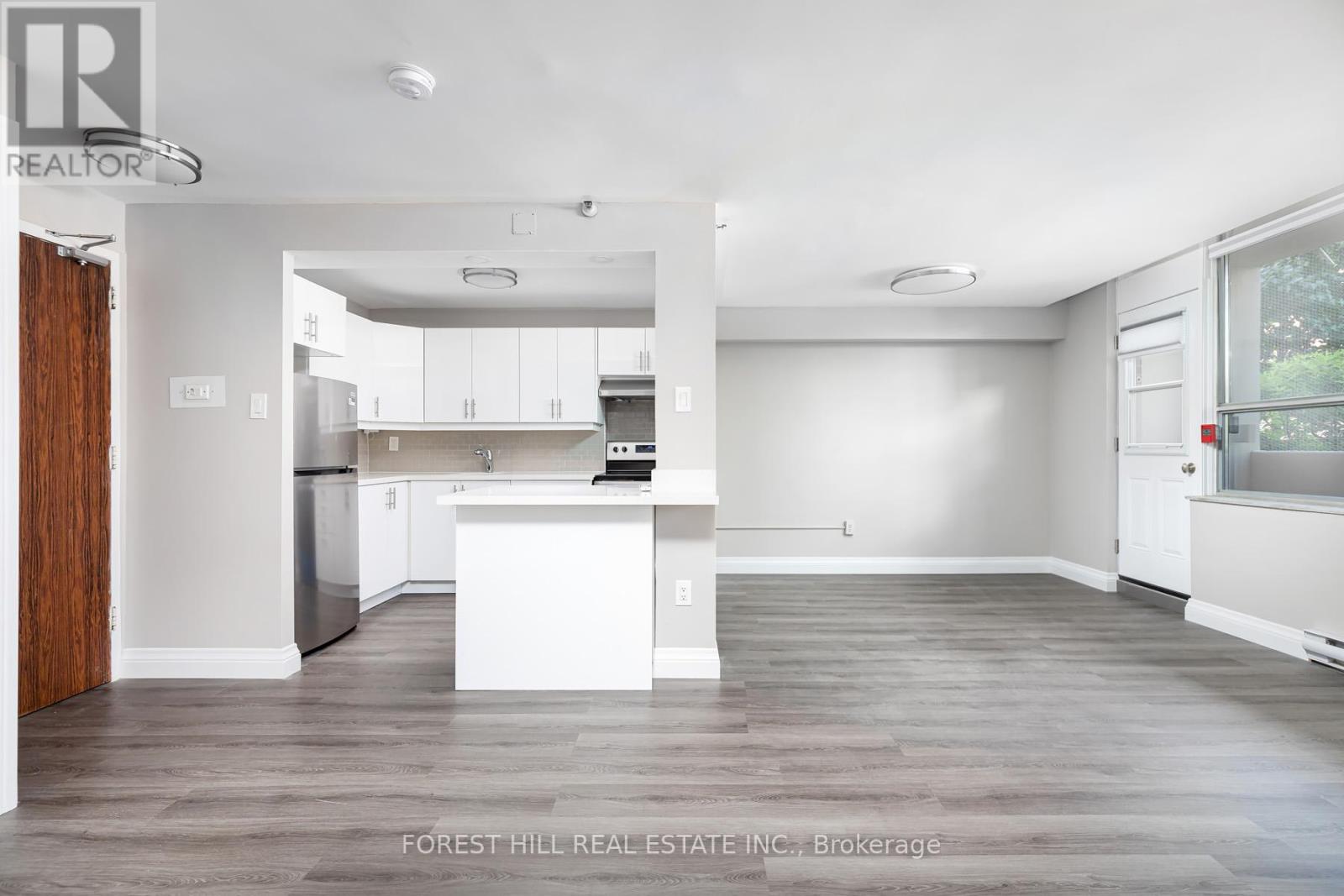 102 - 34 Walmer Road, Toronto, Ontario  M5R 2W6 - Photo 5 - C12000598