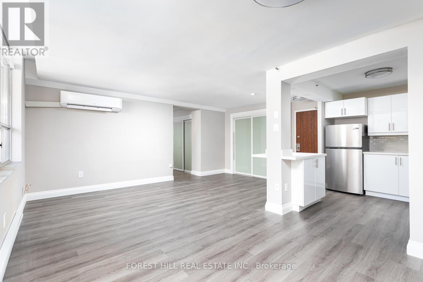 102 - 34 Walmer Road, Toronto, Ontario  M5R 2W6 - Photo 7 - C12000598