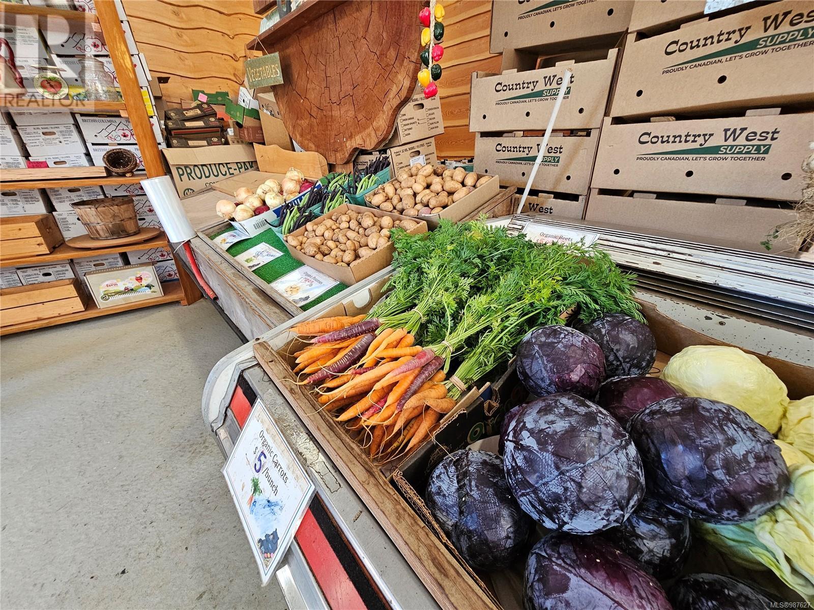 2156 Coleman Rd, Courtenay, British Columbia V9J 1P2 - Photo 13 - 987627