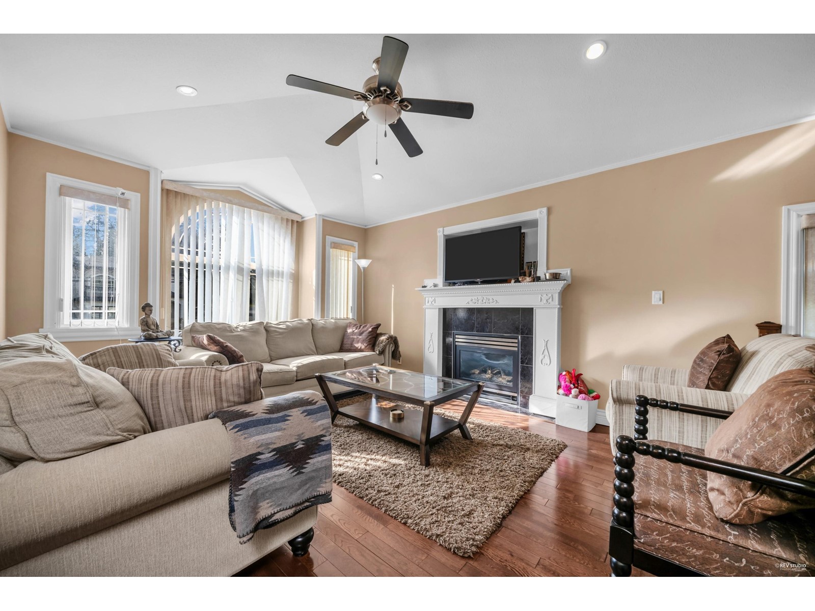 Property at 12699 99 AVENUE image 3