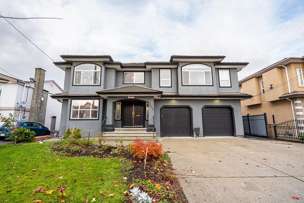 Property at 13973 90 AVENUE image 1