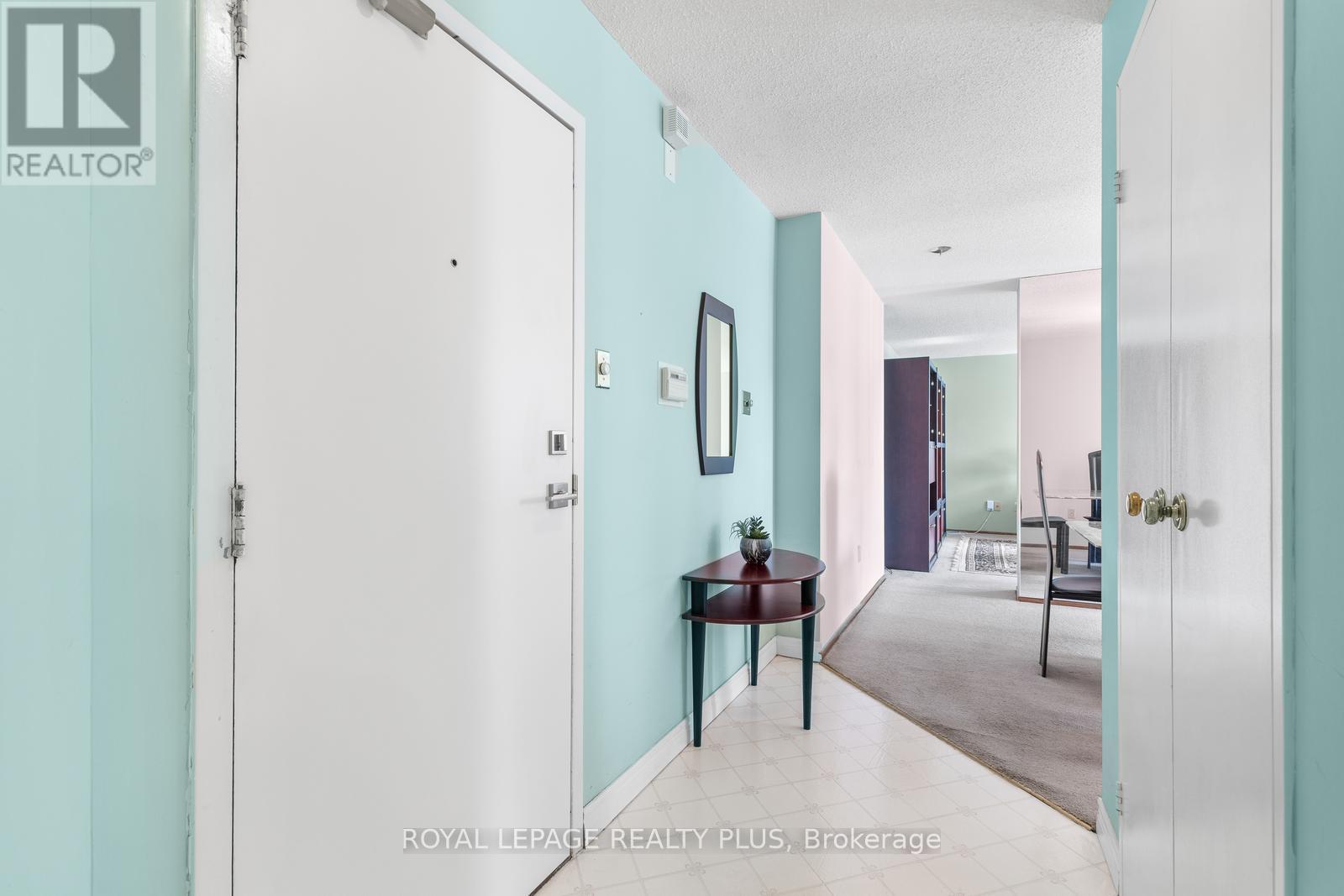 Property at 1002 - 3650 KANEFF CRESCENT image 3