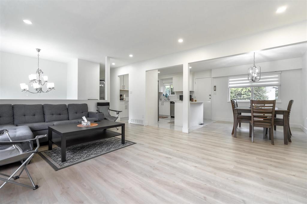 Property at 12701 102 AVENUE image 3