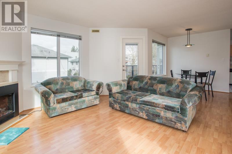 Listing Picture 6 of 27 : 201 7520 MOFFATT ROAD, Richmond / 烈治文 - 魯藝地產 Yvonne Lu Group - MLS Medallion Club Member