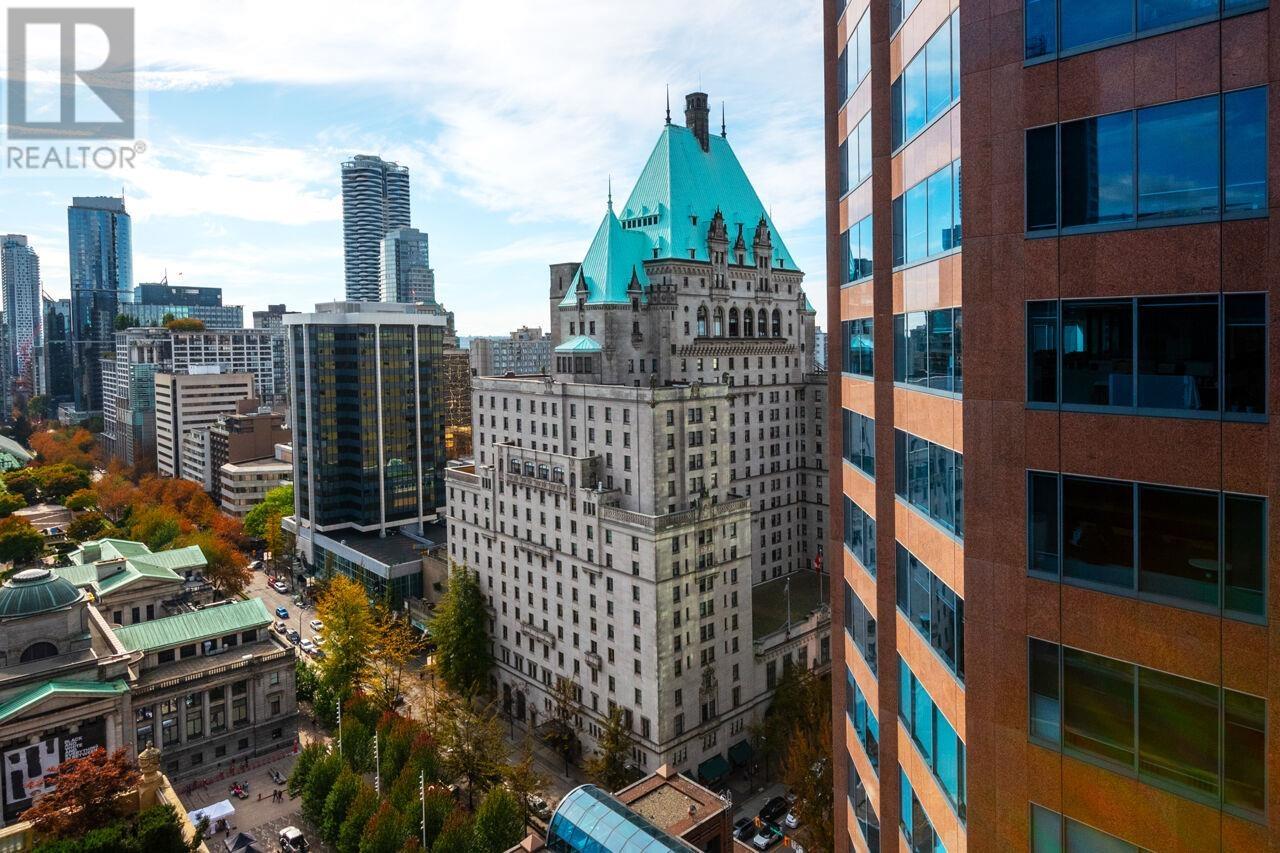 Listing Picture 11 of 40 : 2001 667 HOWE STREET, Vancouver / 溫哥華 - 魯藝地產 Yvonne Lu Group - MLS Medallion Club Member