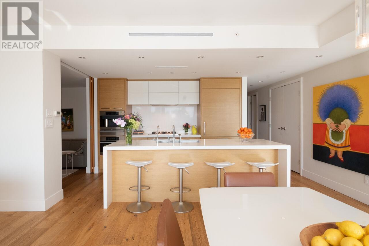 Listing Picture 14 of 40 : 2001 667 HOWE STREET, Vancouver / 溫哥華 - 魯藝地產 Yvonne Lu Group - MLS Medallion Club Member