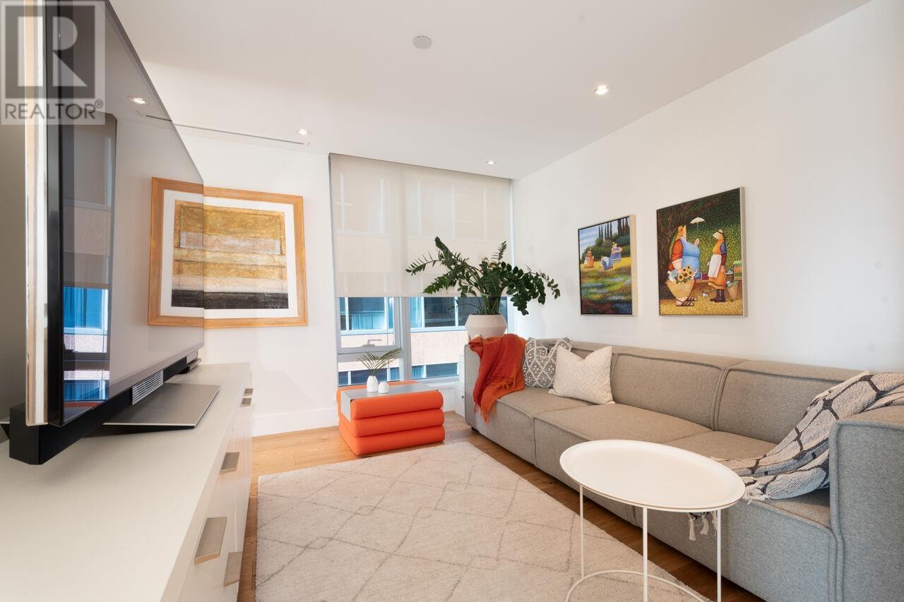 Listing Picture 17 of 40 : 2001 667 HOWE STREET, Vancouver / 溫哥華 - 魯藝地產 Yvonne Lu Group - MLS Medallion Club Member