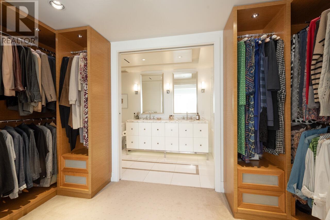 Listing Picture 22 of 40 : 2001 667 HOWE STREET, Vancouver / 溫哥華 - 魯藝地產 Yvonne Lu Group - MLS Medallion Club Member